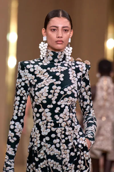 Look 79